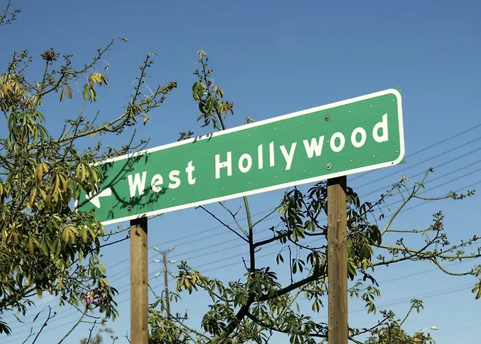 Lux Oasis In West Hollywood, Free Parking & Swimming Pool