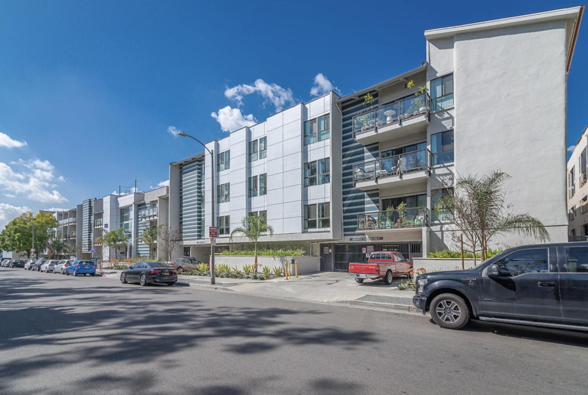 Lux Oasis In West Hollywood, Free Parking & Swimming Pool *